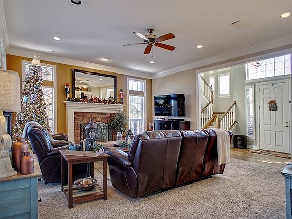 4th image of 5303 High Trail Ct