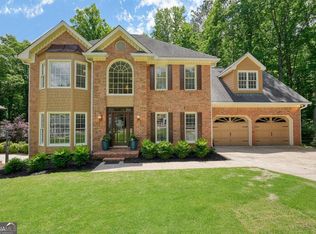 816 Bermuda Run, Woodstock, GA 30189