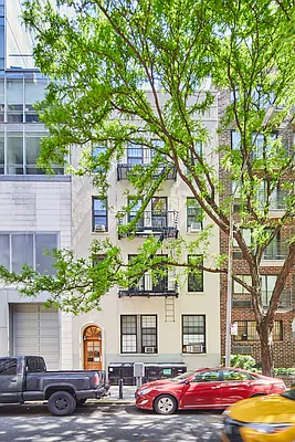 Rented by Vornado Realty Trust | media 22