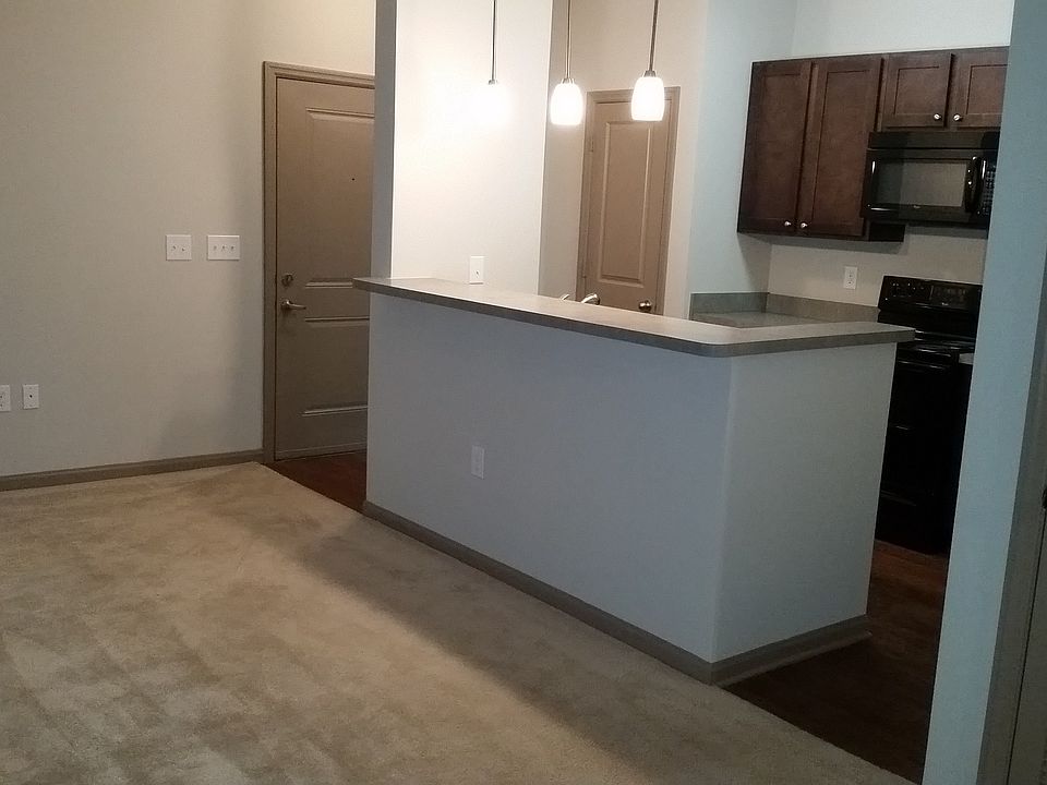 2nd image of 1735 Urban Trl APT 111