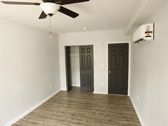 3rd image of 1729 Saint Paul St #4