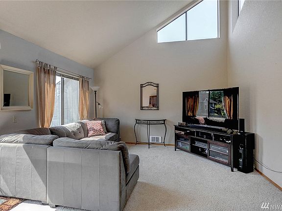 Living room with tons of light!