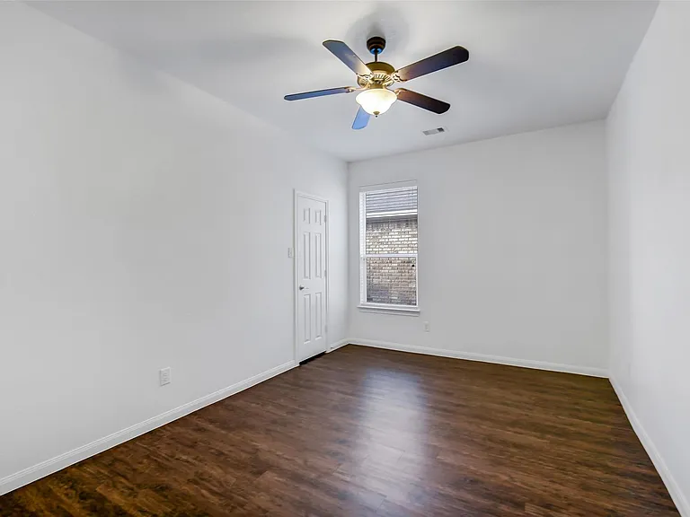 7014 Spruce View Ct — Photo 23