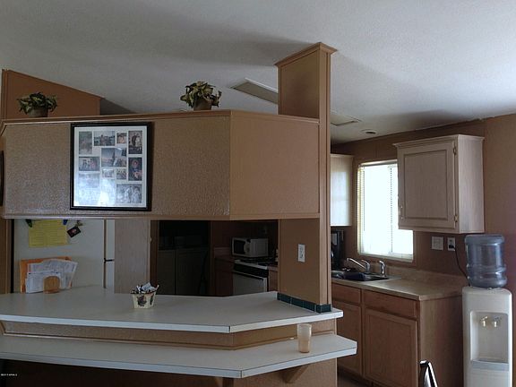 3rd image of 2955 E Tonto Ln