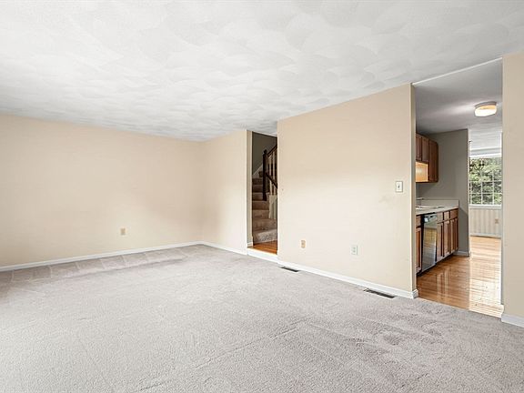 5th image of 144 Patrick Rd Unit 144