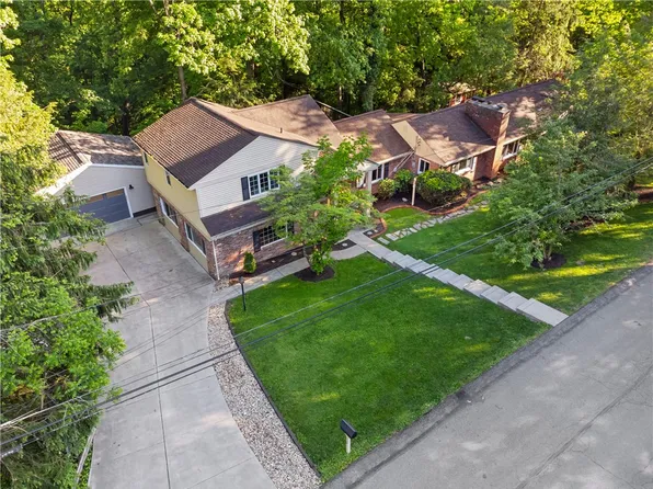 1836 Kent Rd, Pittsburgh, PA 15241
