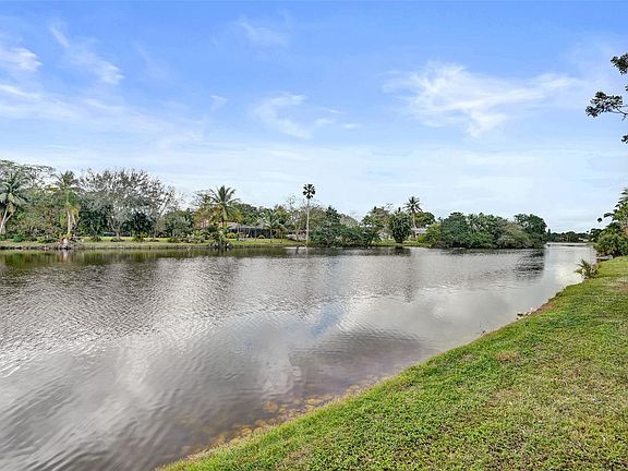4th image of 9814 NW 1st Manor