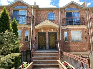 38-40 213th St #2, Bayside, NY 11361