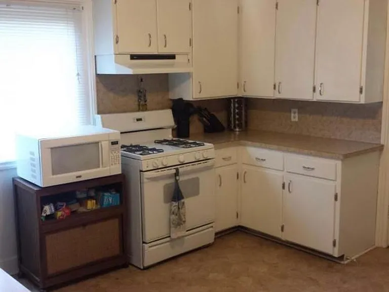 1245 Garfield Ave NW — Photo 4