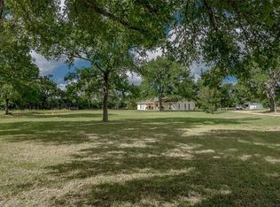 1946 Fm 1697, Ledbetter, TX 78946