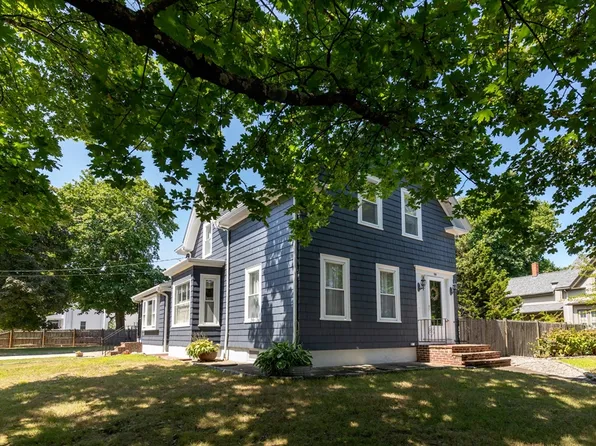 230 N Main St, Middleboro, MA 02346