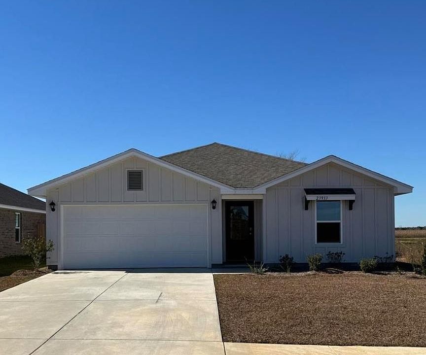 1st image of 23933 Signor Pl