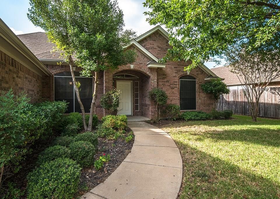 6310 Brookstone Dr Arlington TX 76001 Zillow