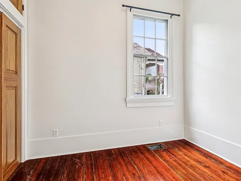 2644 Lepage St — Photo 7