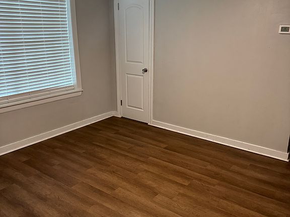3rd image of 324 N 25th Ave