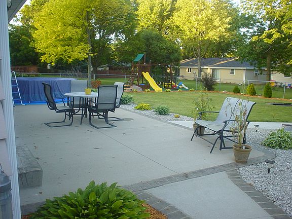 Concrete stenciled patio