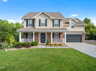 1109 Elsborn Ridge Rd, Maryville, TN 37801