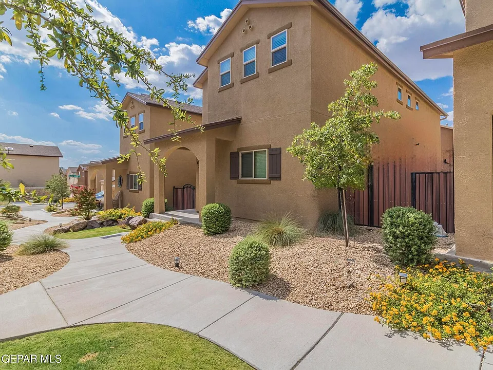 6723 Boulder Canyon Ln