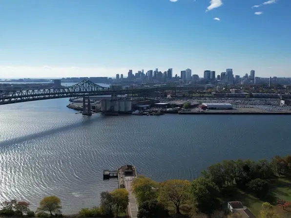 65 Boatswains Way Unit 65, Chelsea, MA 02150