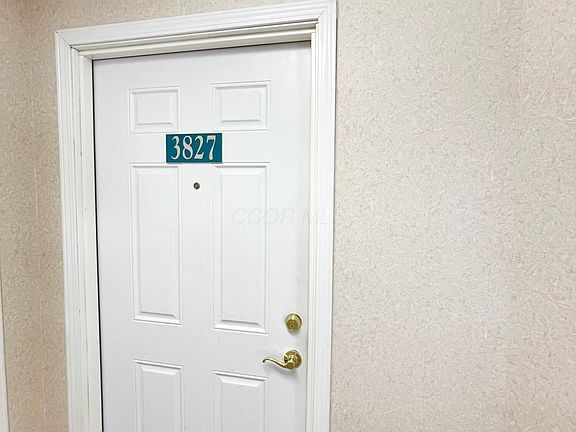 2nd image of 3827 Carberry Dr