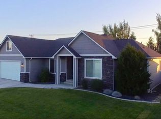 2108 Ruby Way, Yakima, WA 98903