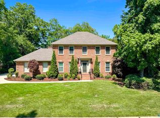 2418 Surrey Ln SE, Decatur, AL 35601