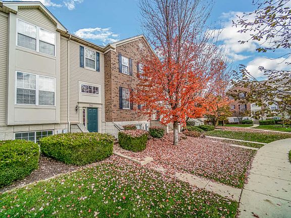 2nd image of 782 Thornbury Ct #782