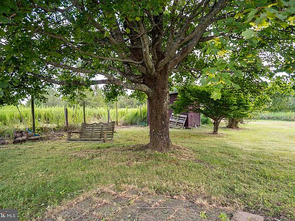 3rd image of 88 Knoll Crest Heights Dr