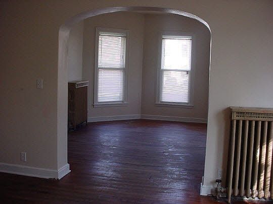 2nd image of 354 Euclid Ave