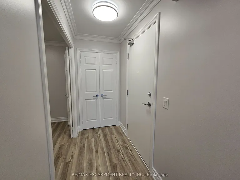 2391 Central Park Dr #612 — Photo 4