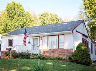 2911 Englewood Ter, Independence, MO 64052