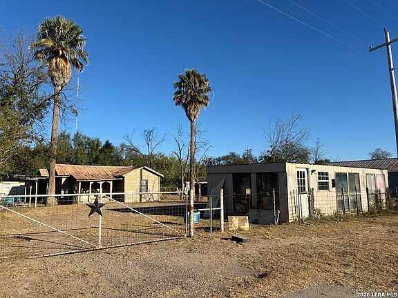 3rd image of 20214 N Us Hwy 277