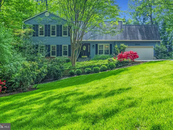 3001 Miller Heights Rd, Oakton, VA 22124