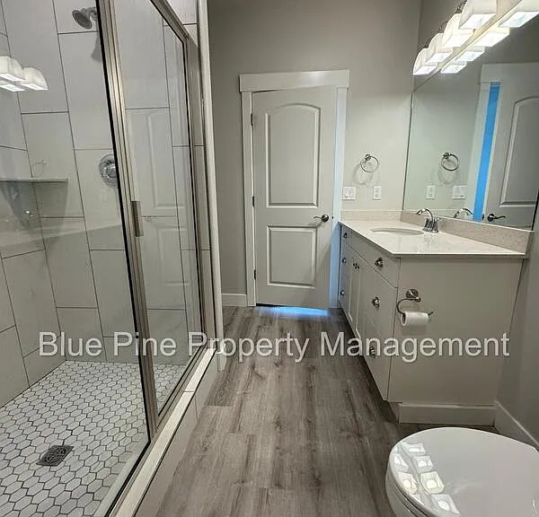 2824 E Brooklyn St — Photo 19