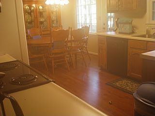 Eat-in Kitchen