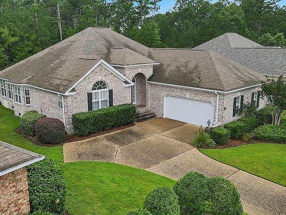 3rd image of 1021 Westport Dr