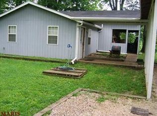 7450 Riffle Island Dr, Cedar Hill, MO