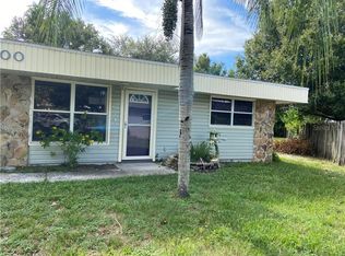3300 Sherwood Dr, Largo, FL 33771