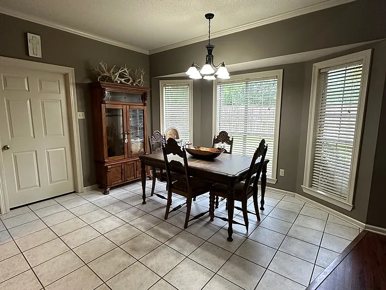 109 Weco Ln — Photo 6
