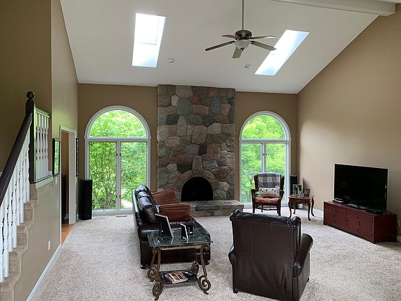 4th image of 1541 Murray Ct