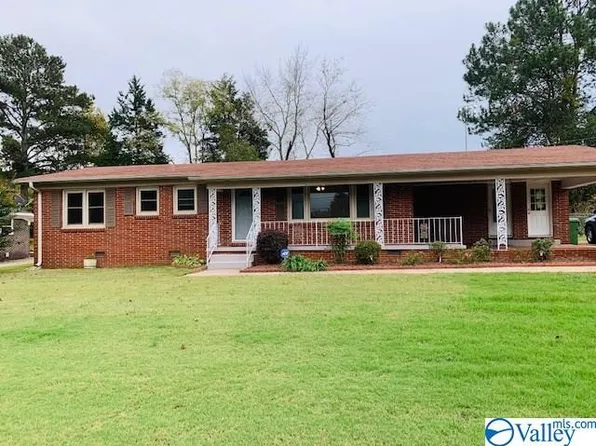 2407 Esther Ave NW, Huntsville, AL 35810