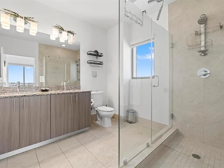 5350 NW 84th Ave #2013 — Photo 8