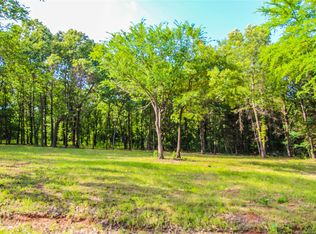 35 Oak Hollow Rd, Eufaula, OK 74432