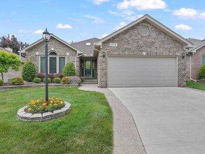 57175 Copper Creek Dr, Washington, MI, 48094