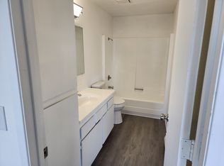 629 NW Hurbert St APT 4, Newport, OR 97365