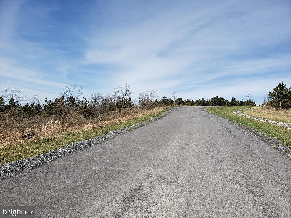 1st image of 12486 Summit Cir