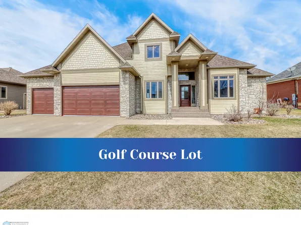 4393 Beach Ln S, Fargo, ND 58104