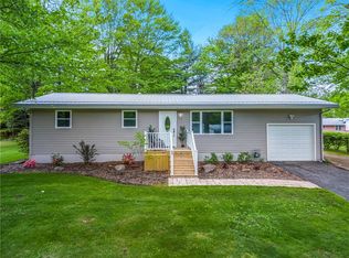 64 Lilac Dr, West Middlesex, PA 16159