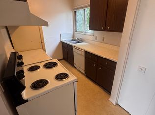 8659 State Rd APT B4, Millington, MI 48746