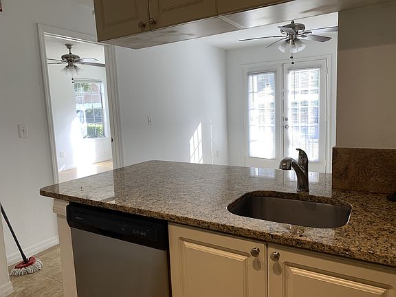 4th image of 2550 N Alafaya Trl APT 1100